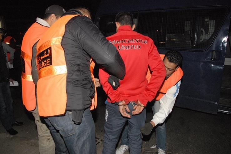 عناصر الشرطة القضائية بمراكش تعتقل مروج المخدرات “الياسمي” وتحجز  كيلو و300 غرام من الشيرا