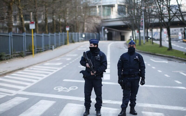 التلفزيون البلجيكي: وفاة مهاجم تشارلروي بعد إصابته بعيار ناري