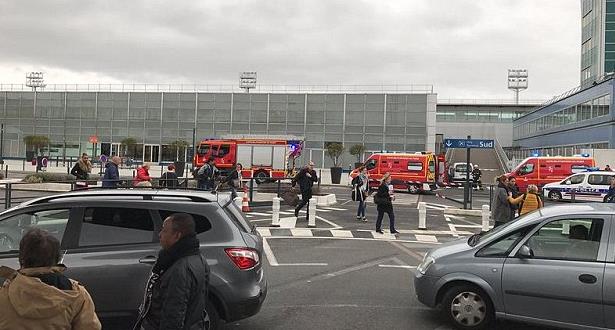 فرنسا تعلن قتلها للمعتدي على مطار “أورلي” وتكشف معطيات جديدة عنه