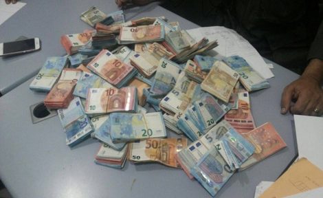 الجمارك تحبط تهريب أزيد من 53 ألف أورو بميناء طنجة المتوسط