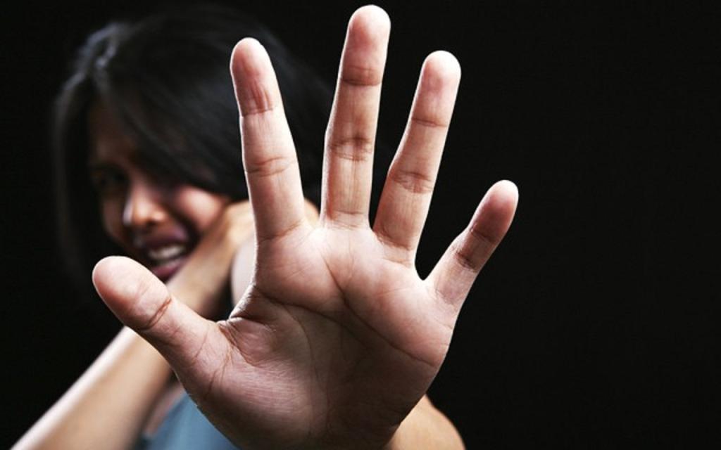 “كوفيد 19”.. فدرالية رابطة حقوق النساء تستقبل 515 اتصالا هاتفيا للتصريح بالعنف منذ انطلاق الحجر الصحي