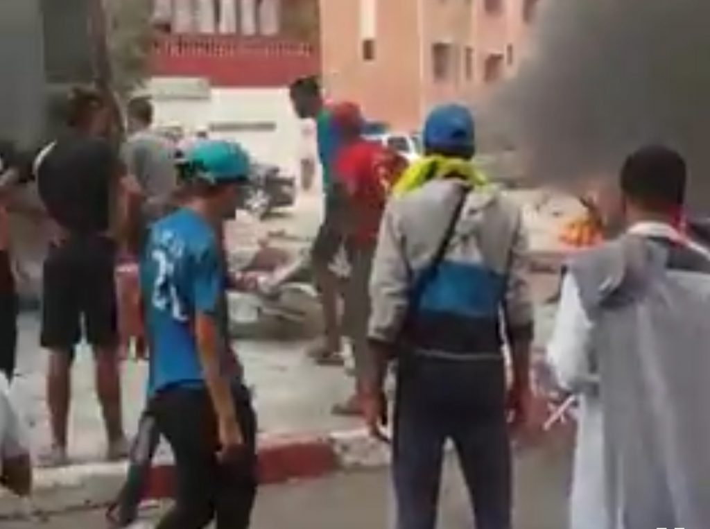بالفيديو.. للمرة الثالثة.. حريق مهول بمحل للاثاث بحي المسيرة بمراكش