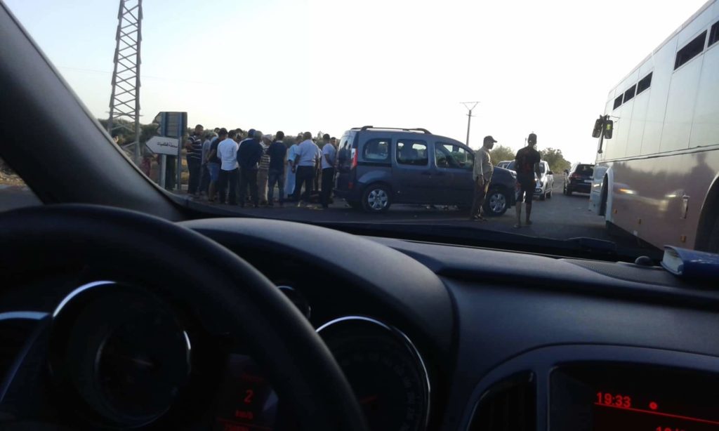 حادثة سير بالقرب من جماعة الجعيدات بطريق مراكش تخلف اصابة راكب دراجة نارية بجروح بليغة +صورة