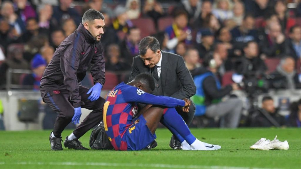 نادي برشلونة يعلن خضوع لاعبه ديمبلي لعملية جراحية
