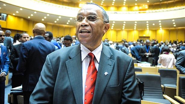 مفوض الاتحاد الإفريقي: المغرب نموذج رائع للتضامن الإفريقي