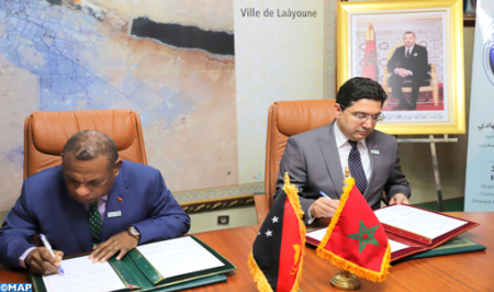 التوقيع بالعيون على عدة اتفاقيات تعاون بين المغرب ودول جزر المحيط الهادي