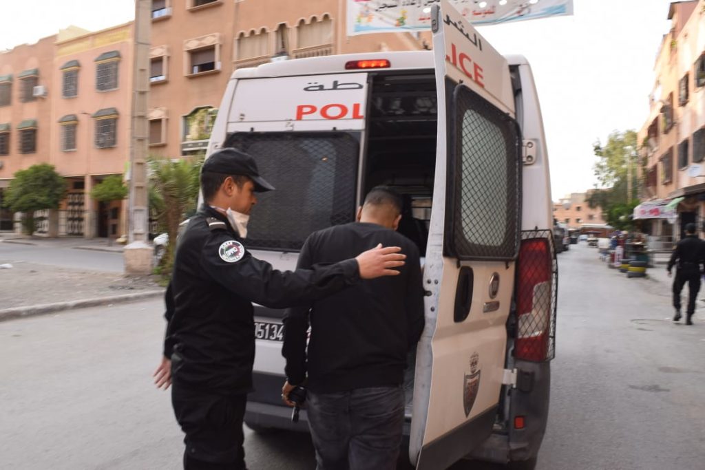 أمن مراكش والسلطات المحلية تعتقل 10 اشخاص خرقوا حالة الطوارئ الطبية بحي المحاميد +صور