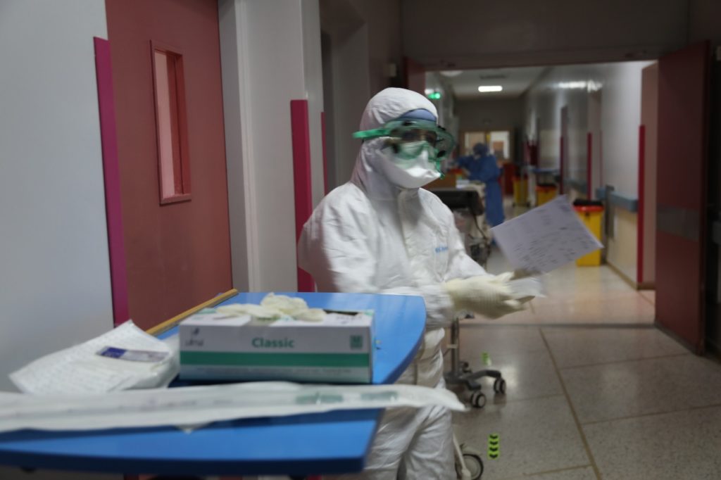 تسجيل 131 اصابة جديدة بفيروس كورونا بالمغرب واجمالي حالات العدوى ارتفعت الى 3889 مصابا