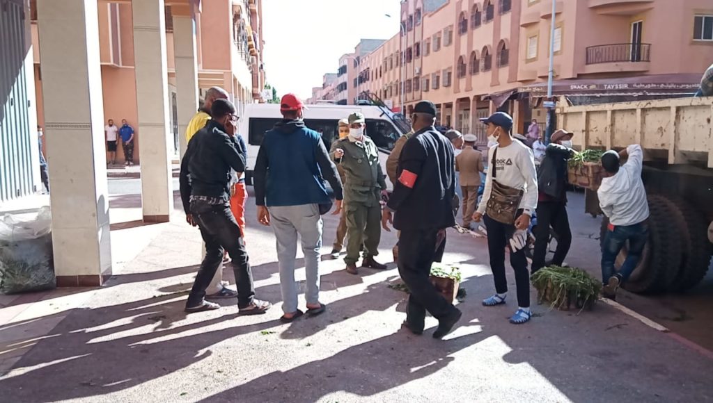 سلطات مراكش توقف ستة اشخاص خرقوا حالة الطوارئ الصحية بتراب الملحقة الإدارية معطى الله +صور