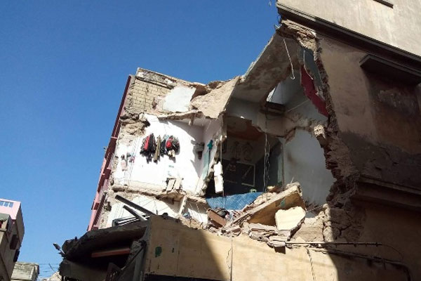 الدار البيضاء.. انهيار بناية آيلة للسقوط بالمدينة العتيقة دون خسائر بشرية