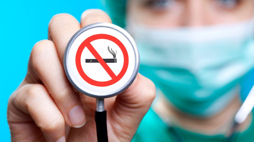 الصحة السعودية تحذر: المدخنون أكثر عرضة للإصابة بكورونا