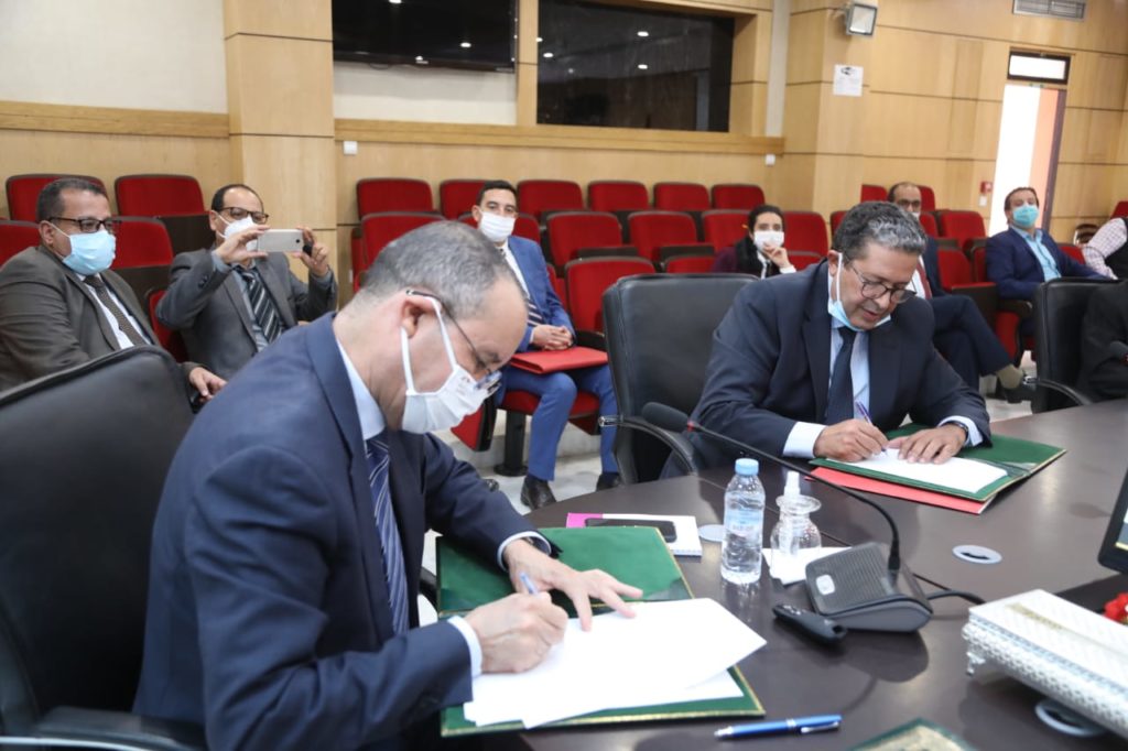 تفاصيل اتفاقية الشراكة بين جامعة القاضي عياض بمراكش واللجنة الجهوية لحقوق الانسان