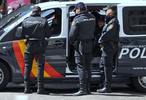 عصابتان إسبانيتان أوقعتا بعشرات البرازيليين الحالمين بالنجومية في ليغا