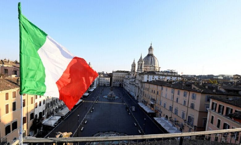 إيطاليا تلغى إلزامية ارتداء الكمامات بالأماكن المفتوحة اعتبارا من الجمعة