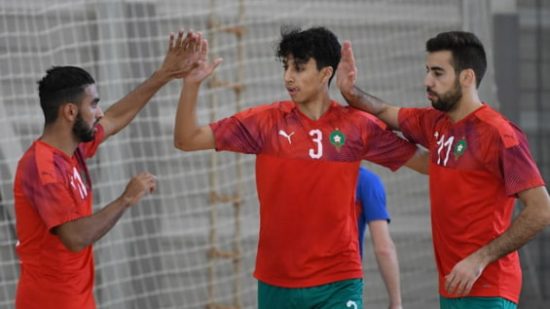 المغرب يكتسح شباك السعودية بثمانية أهداف نظيفة ويعبر لدور نصف النهاية بكأس العرب لكرة الصالات