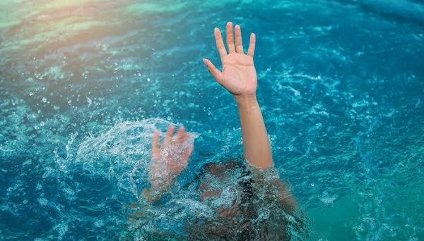 عاجل … غرق طفل في مسبح عمومي بمراكش