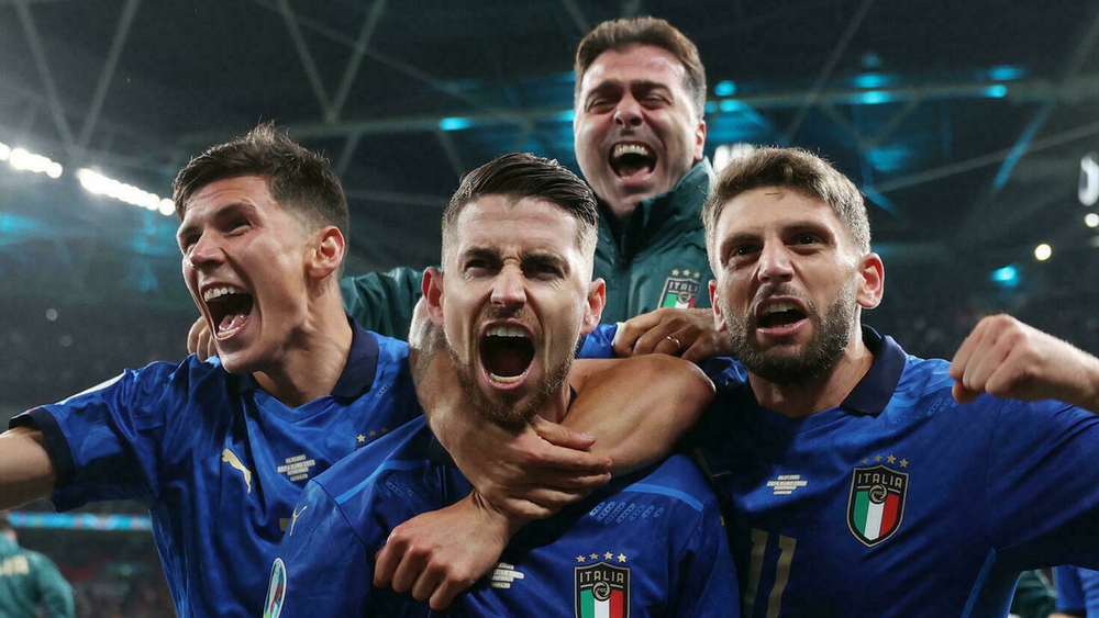 إيطاليا تدخل التاريخ.. أول منتخب في العالم يبقى “بلا هزيمة” في 37 مباراة متتالية