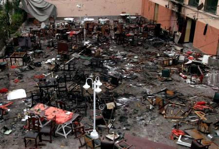 السلطات الفرنسية تسلم المغرب الجزائري المسؤول عن الهجوم الإرهابي على فندق أطلس أسني بمراكش سنة 1994
