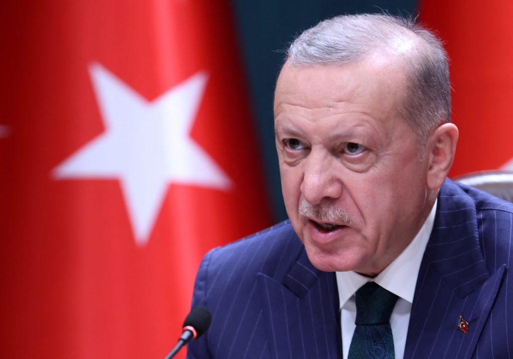تركيا تجمد الأصول المالية لـ 770 شخصا ومؤسسة بتهمة تمويل الإرهاب