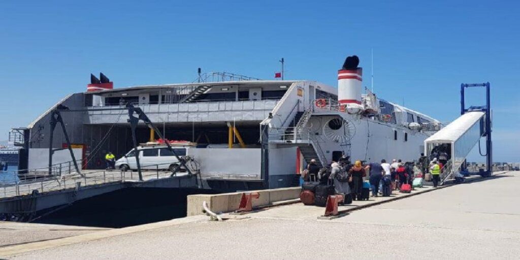 سلطات فرنسا تنظم رحلات استثنائية لإجلاء رعاياها من المغرب