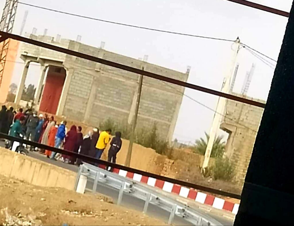 العثور على شخص جثة هامدة بجانب قنطرة بجماعة امزوضة ونقل جثته للتشريح الطبي بمراكش
