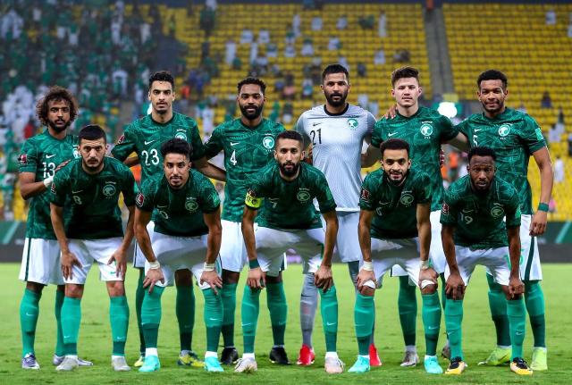 السعودية تحتفل ببلوغ المونديال بالتعادل مع الصين