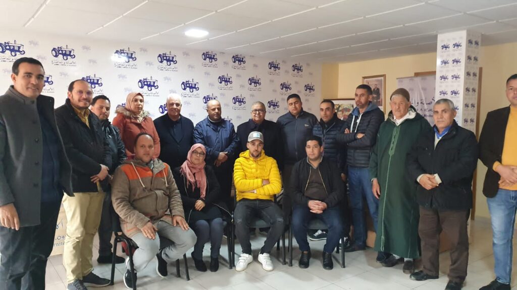 تحث إشراف واعمرو البرلماني والأمين الإقليمي لحزب الجرار بقلعة السراغنة: باميو دائرة تملالت يعقدون جمعهم العام وينتخبون ايت غانم أمينا محليا
