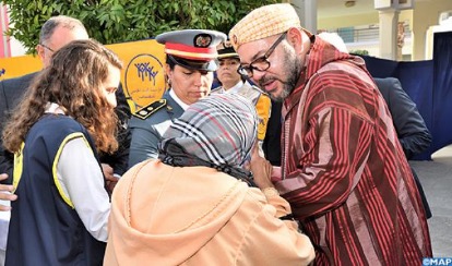 الملك يعطي بالرباط انطلاقة العملية الوطنية “رمضان 1443”
