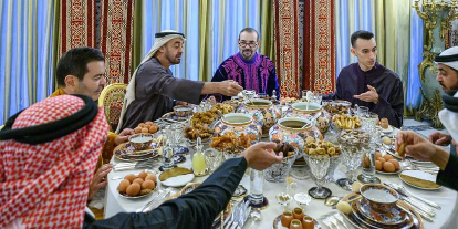 الملك محمد السادس يقيم مأدبة إفطار على شرف ولي عهد أبوظبي