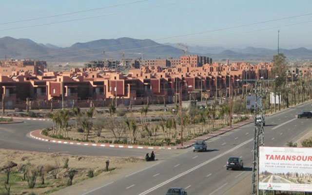 ساكنة تامنصورت تطالب بسوق نموذجي والمجلس الجماعي يلتزم الصمت