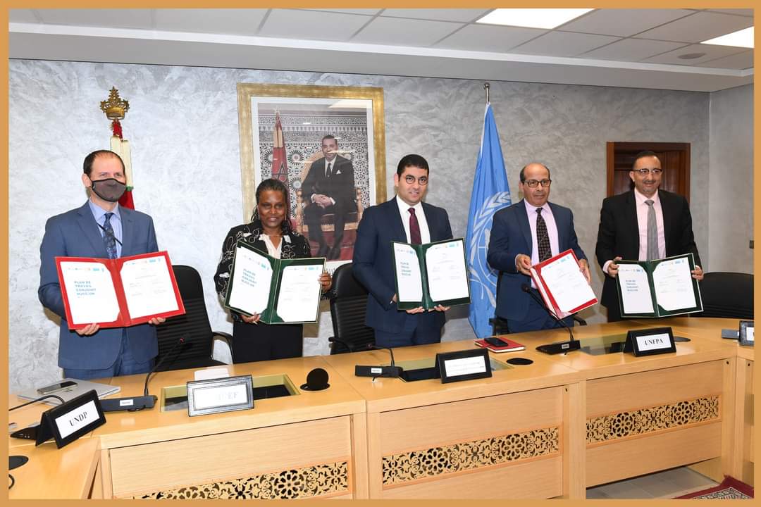 الوزير بنسعيد يوقع مخطط عمل مشترك مع وكالات الأمم المتحدة لدعم قدرات الشباب والجيل الجديد لدور الشباب