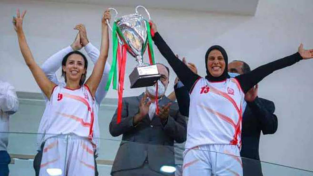 فريق الكوكب المراكشي لكرة السلة إناث يتوج بكأس العرش