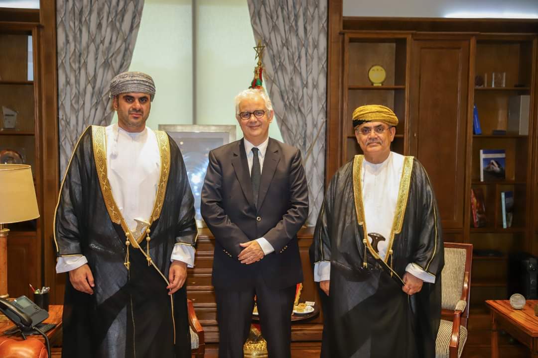 بركة وزير التجهيز والماء يستقبل السفير العماني بالمغرب