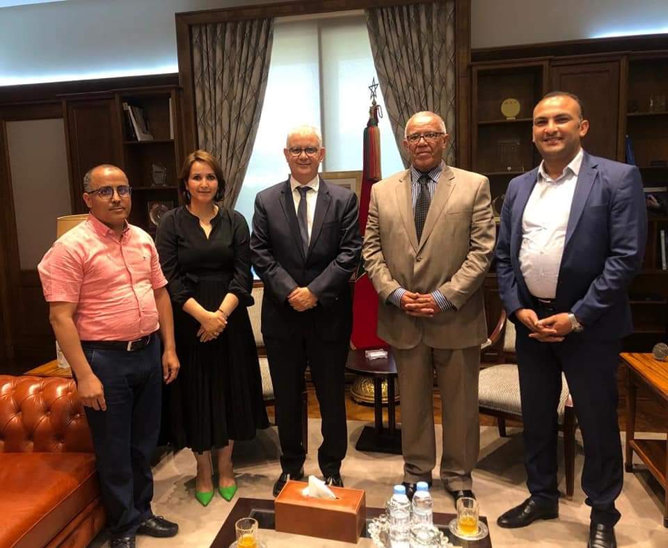 الوزير نزار بركة يناقش مواضيع الماء والطرق مع قيادات استقلالية بإقليم قلعة السراغنة