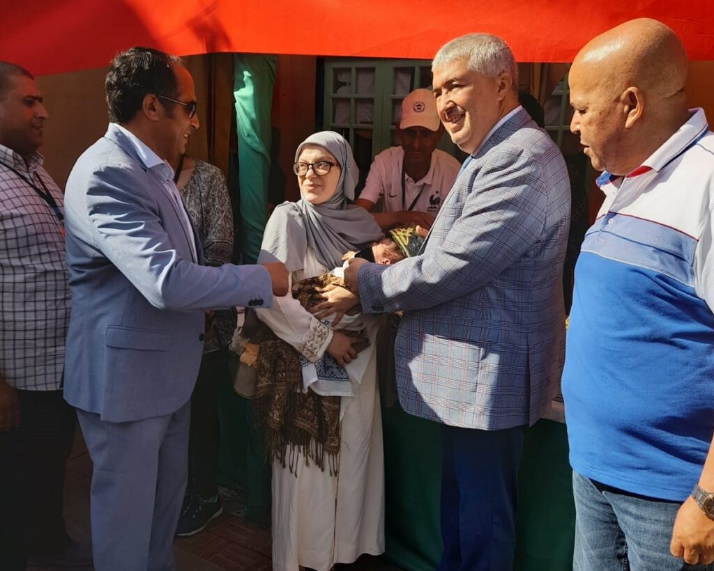 محمد نكيل رئيس مجلس مقاطعة سيدي يوسف بنعلي يشرف على مراسيم حفل إعذار 300 طفل +فيديو