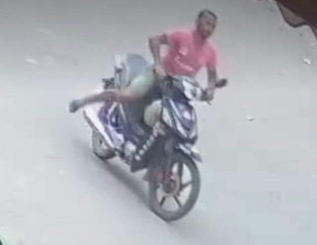 عاجل.. بعد قيامه بعمليات سرقة وتقديم شكايات: شرطة قلعة السراغنة تعتقل “مول الدوكر”