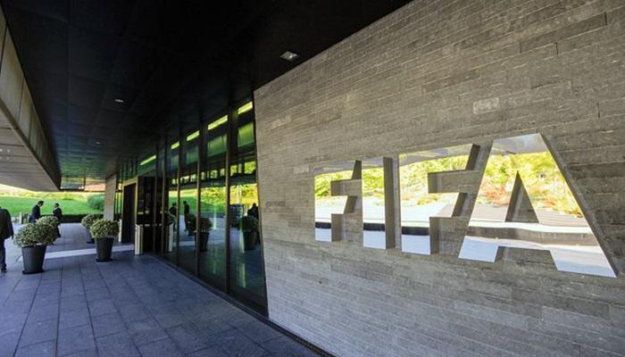 “الفيفا” يرفع الحظر عن الاتحاد الكيني لكرة القدم