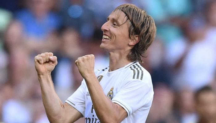 بعد رونالدو .. النصر يستهدف مودريتش