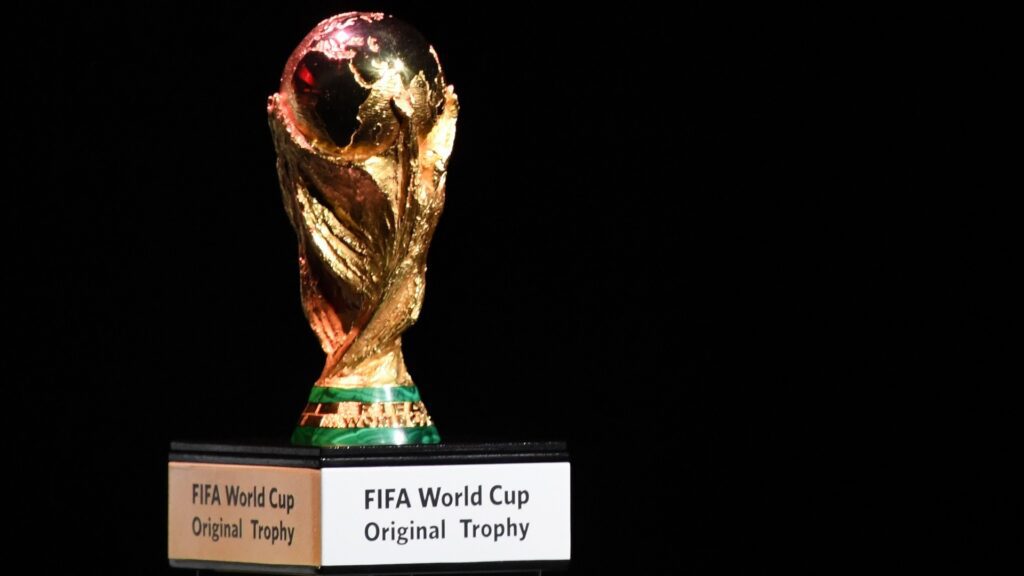 كأس العالم تحط بالمغرب