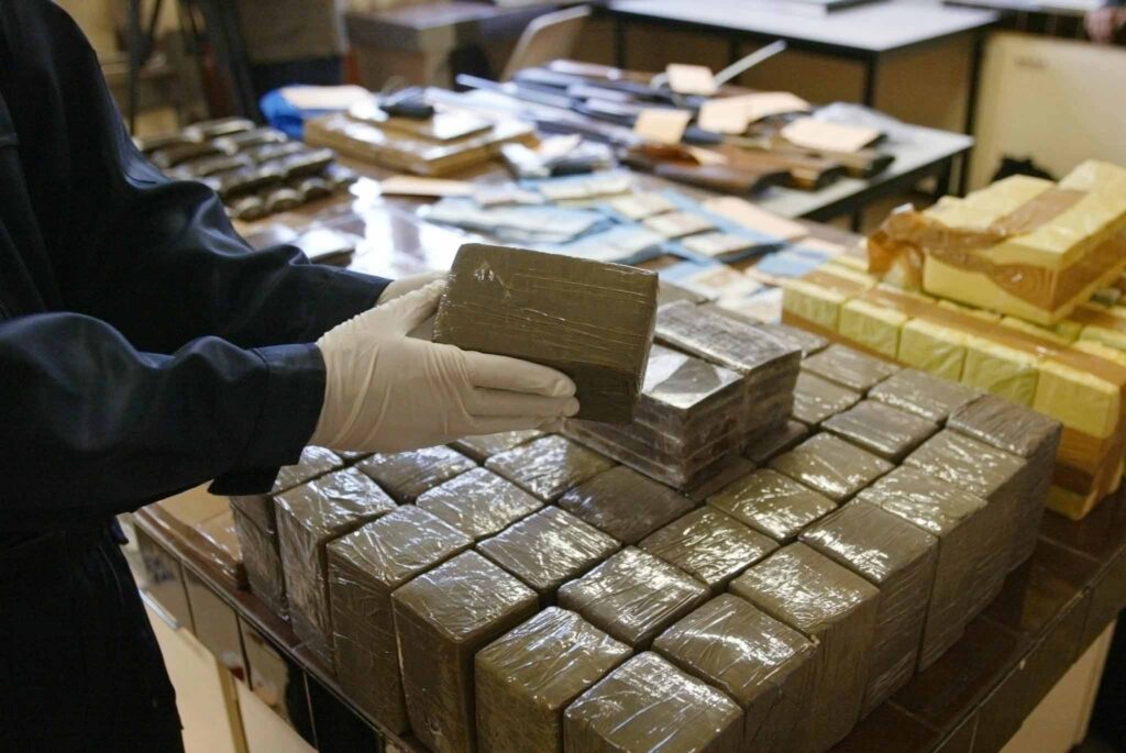 إجهاض محاولة للتهريب الدولي للمخدرات بالعرائش