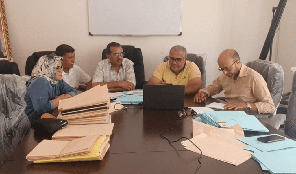 شميس يعقد اجتماعا تنظيميا بخصوص المعرض الجهوي للصناعة التقليدية الذي ستحتضنه آسفي