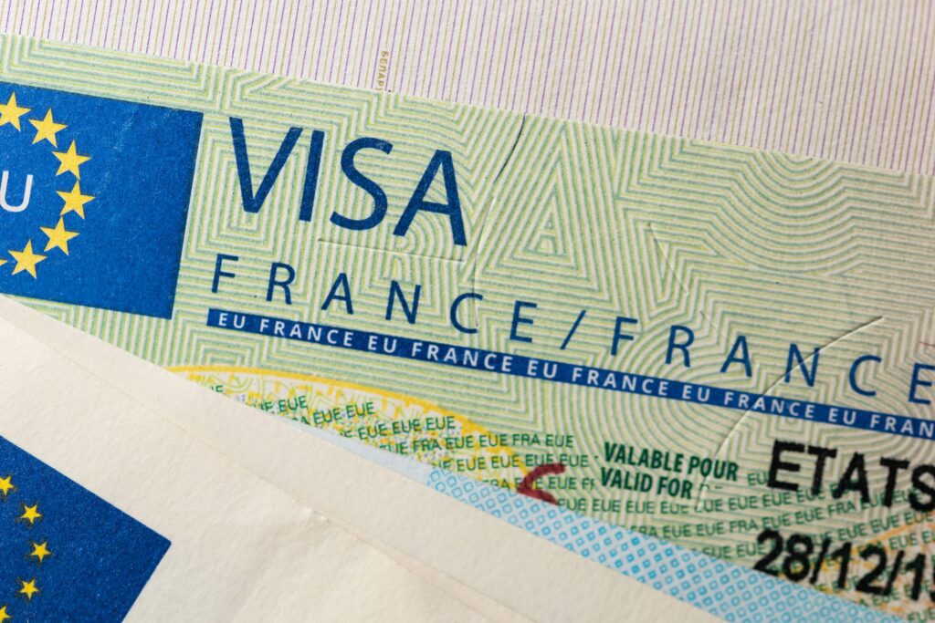 صعوبات تواجه المغاربة الراغبين في الحصول على تأشيرة “شنغن”
