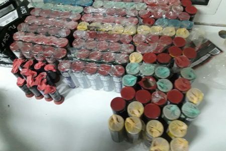 امن طنجة يوقف مروجي المفرقعات والشهب الاصطناعية