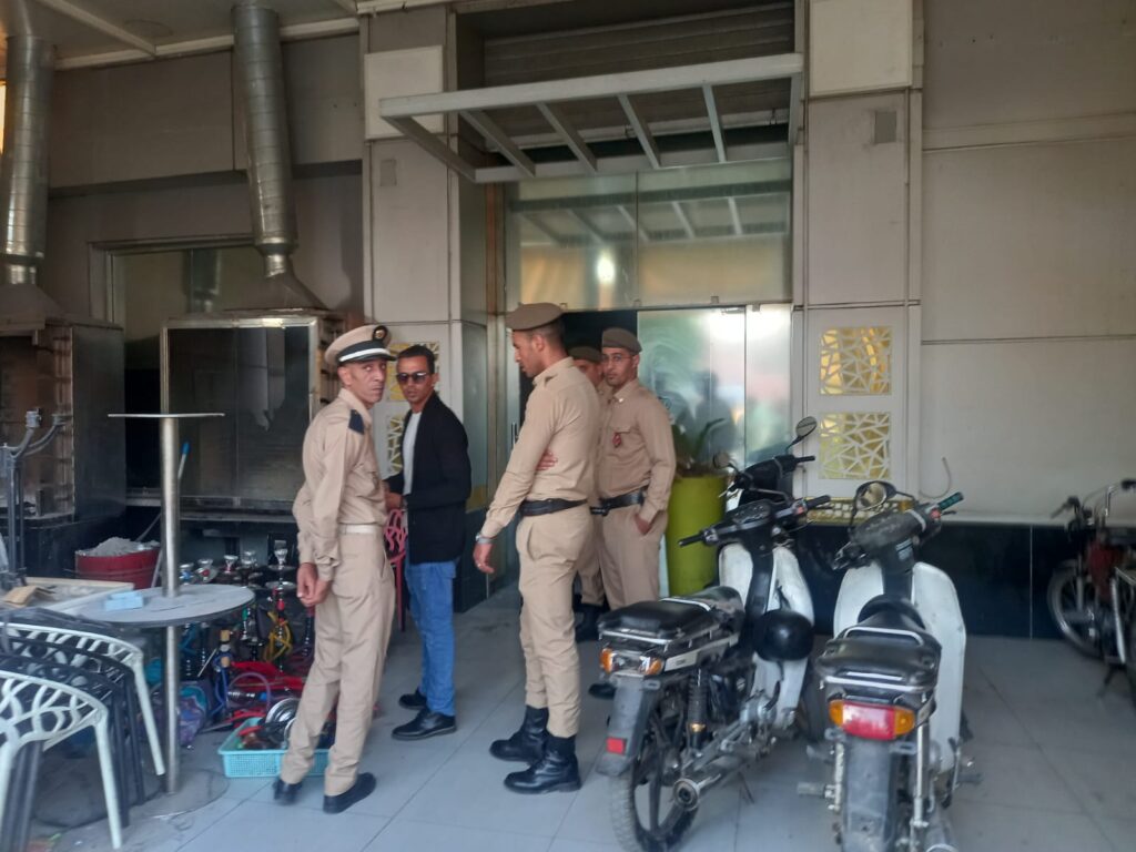 السلطات تشن حملة ضد مقاهي الشيشة بمقاطعة المنارة