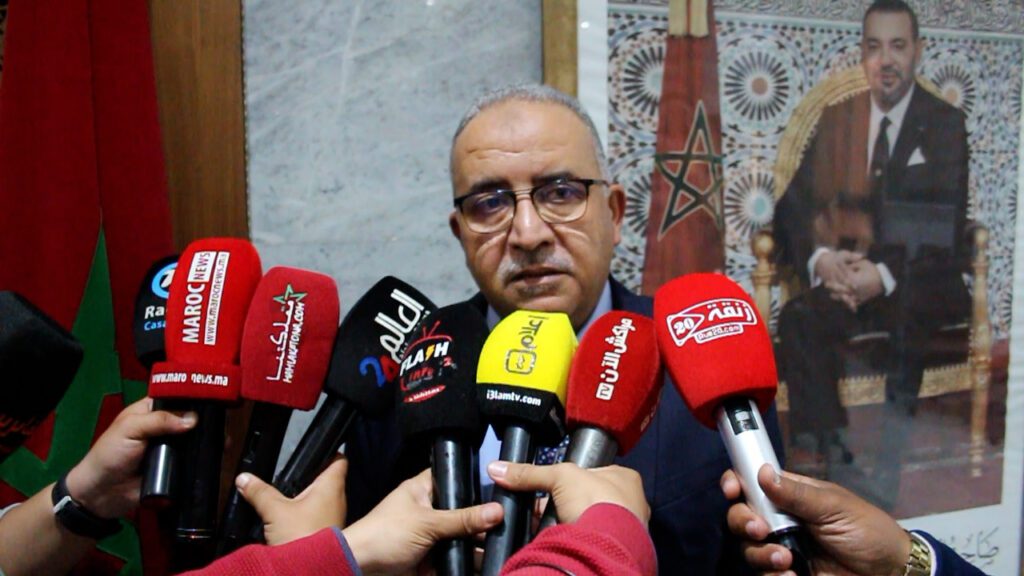 عبد اللطيف النحلي يبسط المحاور الأربعة التي يناقشها الحوار الوطني حول التعمير والإسكان