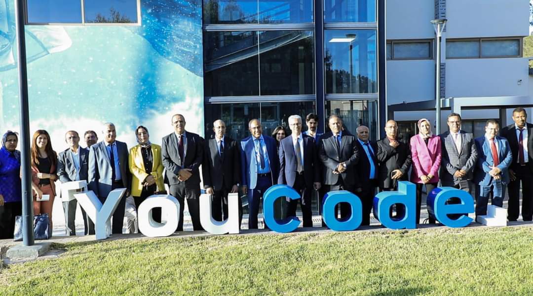 الوزير ميراوي يزور مدرسة المهن الرقمية “YouCode” باليوسفية