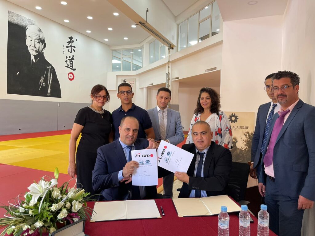توقيع اتفاقية شراكة بين المكتب الجهوي للابناك والمركز الرياضي المتخصص في الجيدو club Flam Maroc بمراكش