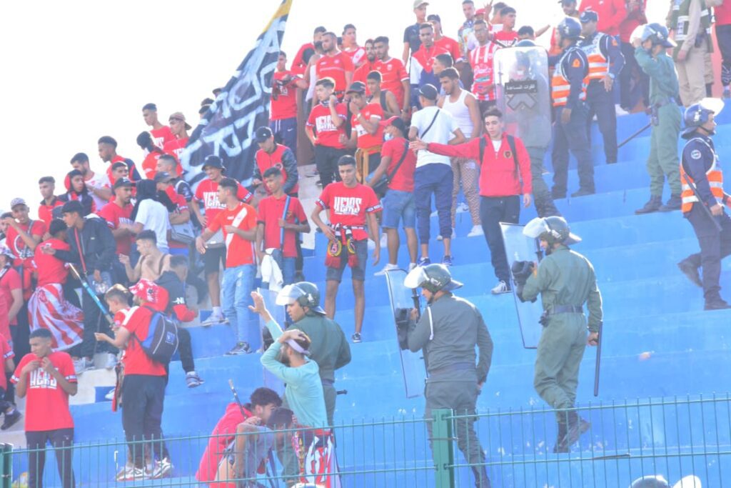 أحداث الشغب…هذه هي القرارات التي أصدرتها العصبة الوطنية لكرة القدم هواة في حق فريقي الوداد السرغيني والنادي المكناسي