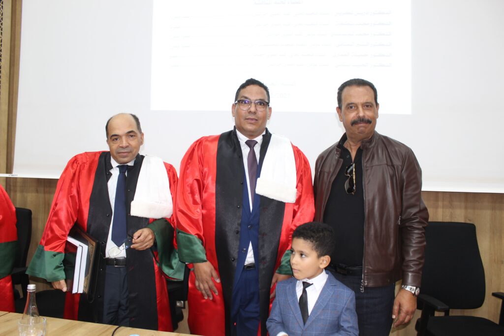 اللجنة العلمية تمنح للباحث الكيتوف ميزة مشرف جدا مع التنويه في أطروحة “السياسات العمومية الترابية في المغرب”