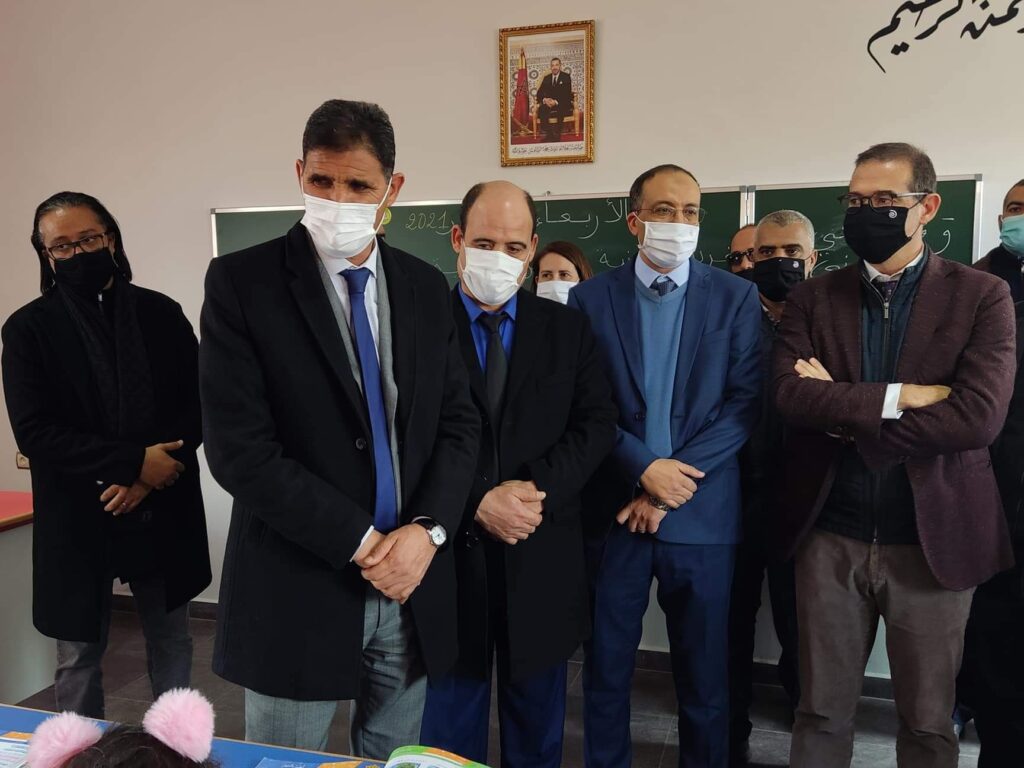 ناجح المدير الإقليمي للتعليم يوجه مذكرة لرؤساء المؤسسات التعليمية في شأن الحماية من الأخطار الناجمة عن التقلبات المناخية وسوء الأحوال الجوية